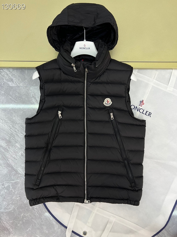 Moncler sz1-6 26yr70