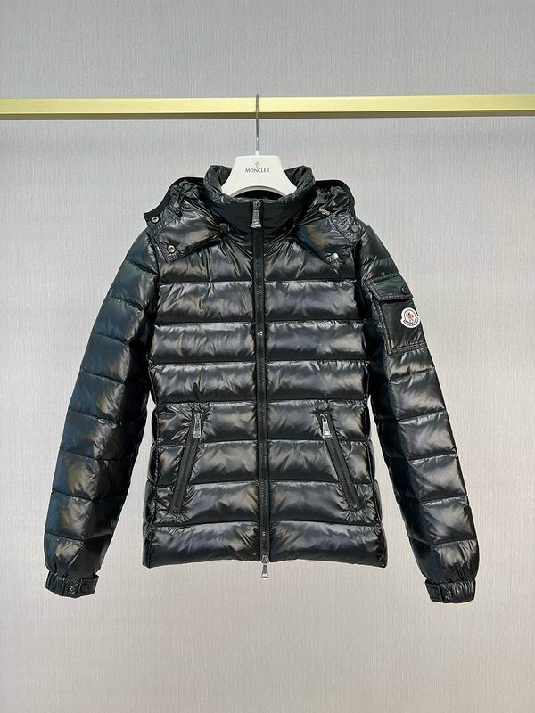Moncler sz1-5 26yr179