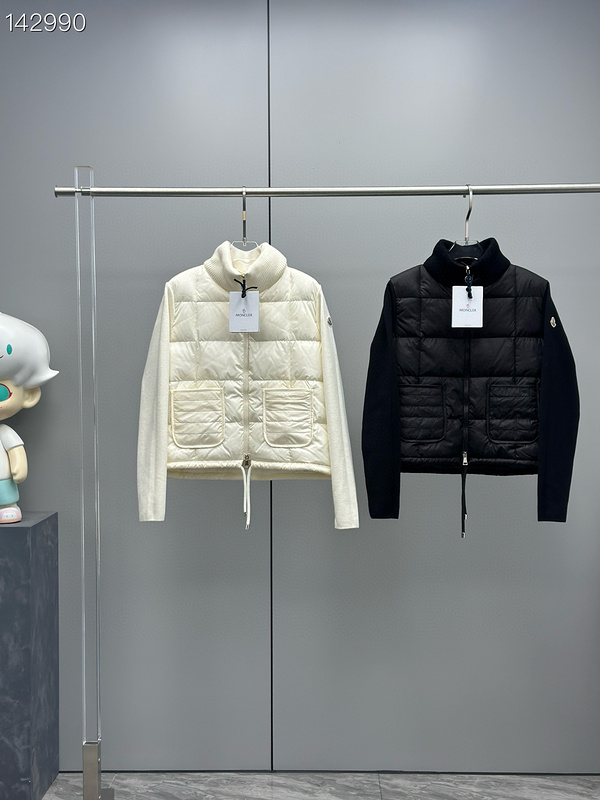 Moncler S-XL 26yr226