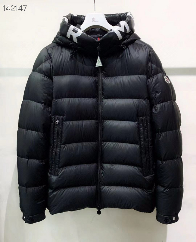 Moncler sz1-5 26yr230