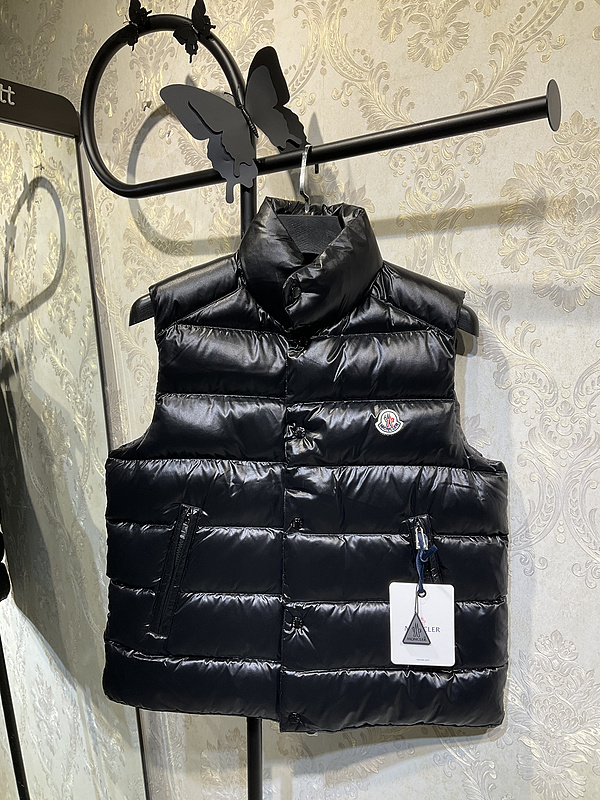Moncler sz1-6 26yr245