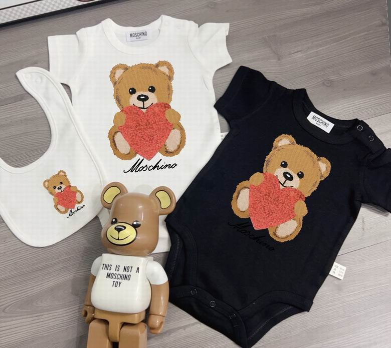 Moschino sz59 66 73 80 85 90 14