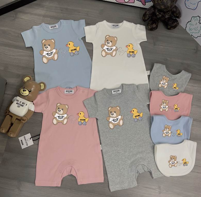 Moschino sz59 66 73 80 85 90 24