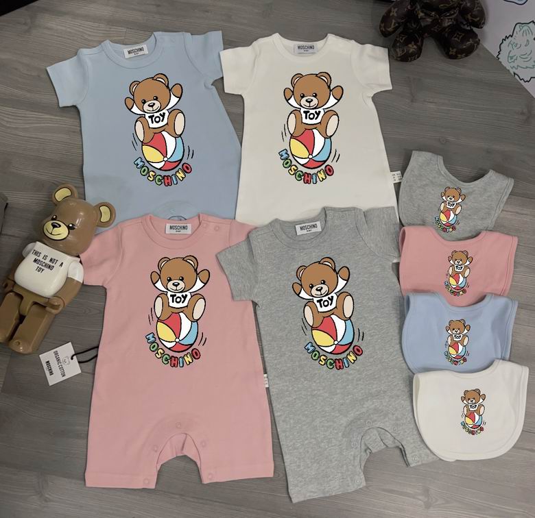 Moschino sz59 66 73 80 85 90 31