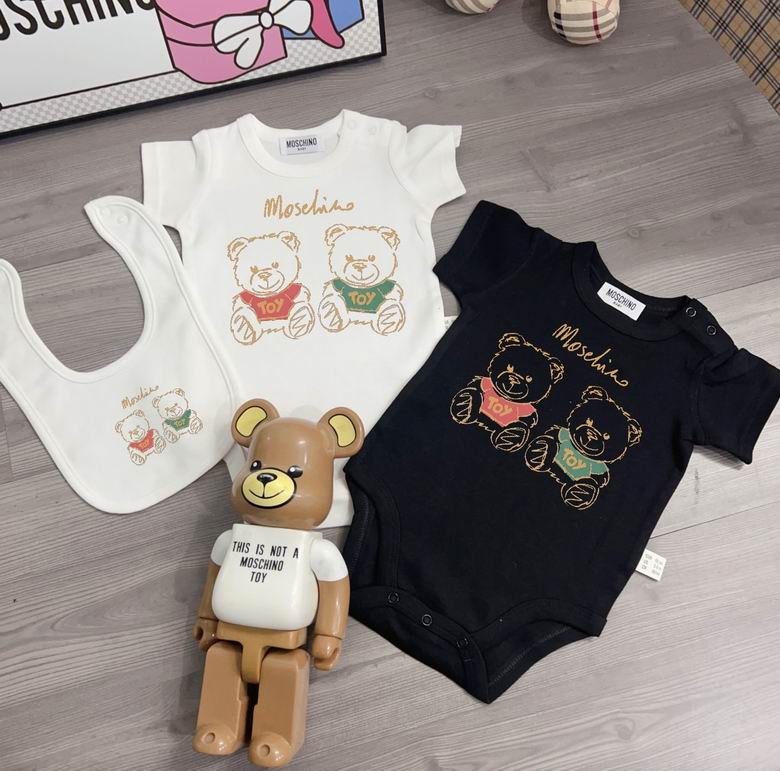 Moschino sz59 66 73 80 85 90 49