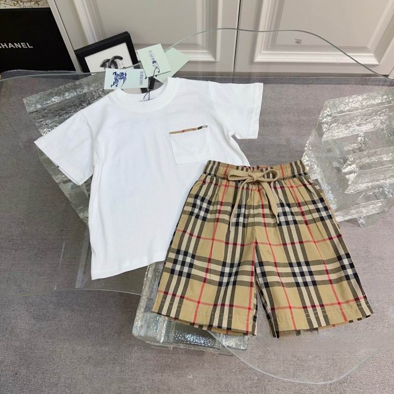 Burberry sz100-160 157