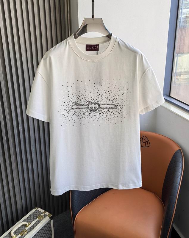 Gucci S-XL 25mr07
