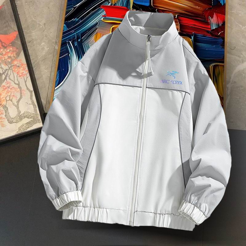 Arcteryx M-XL 11Lr16