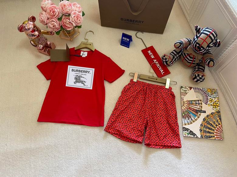 Burberry sz100-160 236