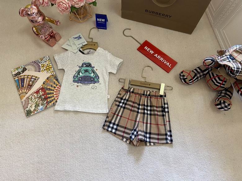 Burberry sz66 73 80 90 100 110 120 104