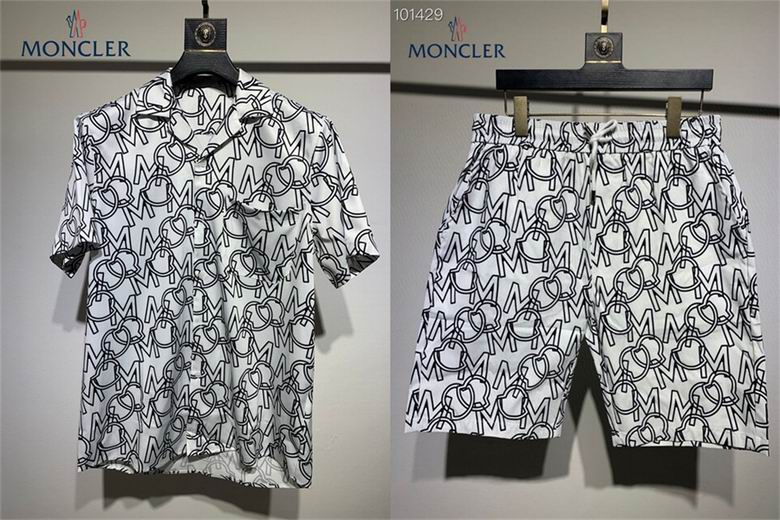 Moncler S-XXL 12yn77