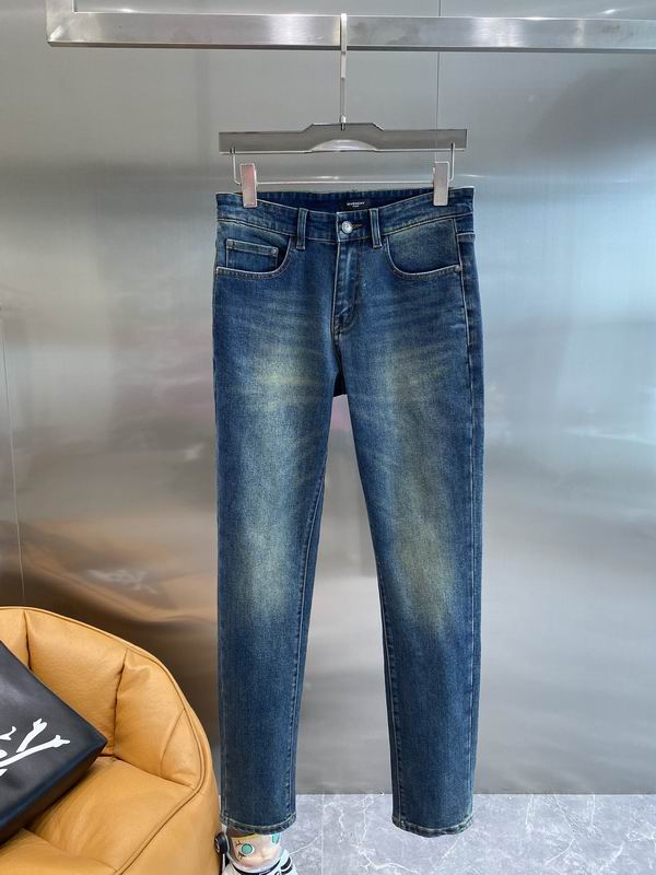 Givenchy sz29-40  j4tr01