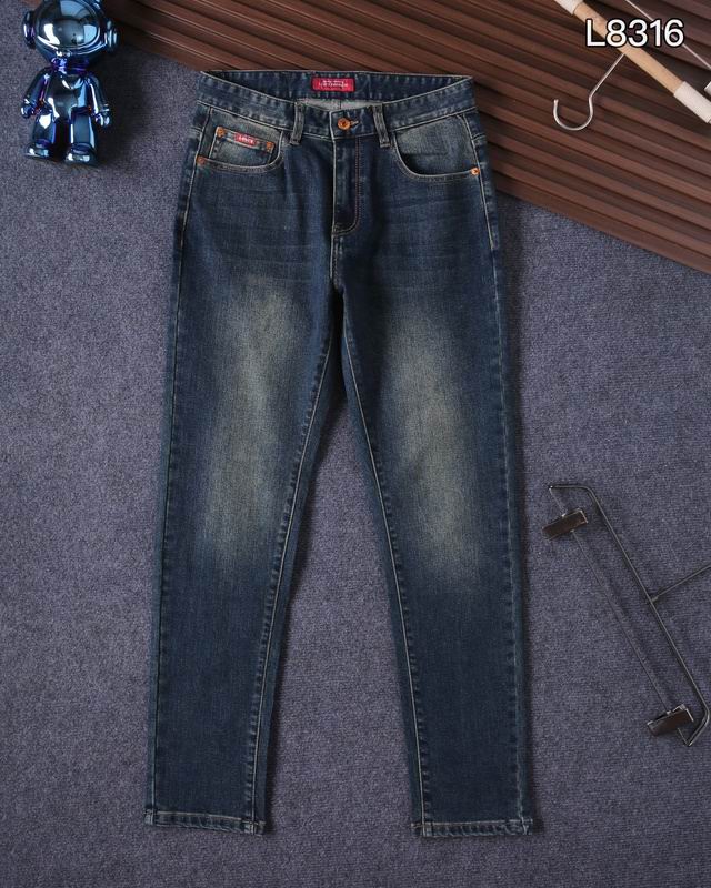 Levis sz29-42  8qxL8316