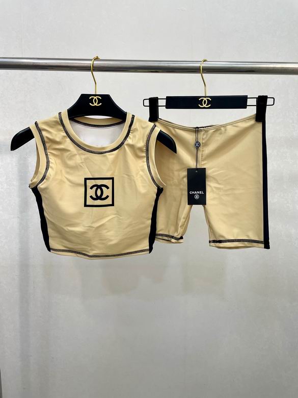 Chanel S-XL 01
