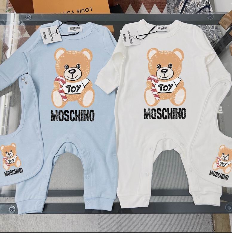 Moschino sz59 66 73 80  85 90 60