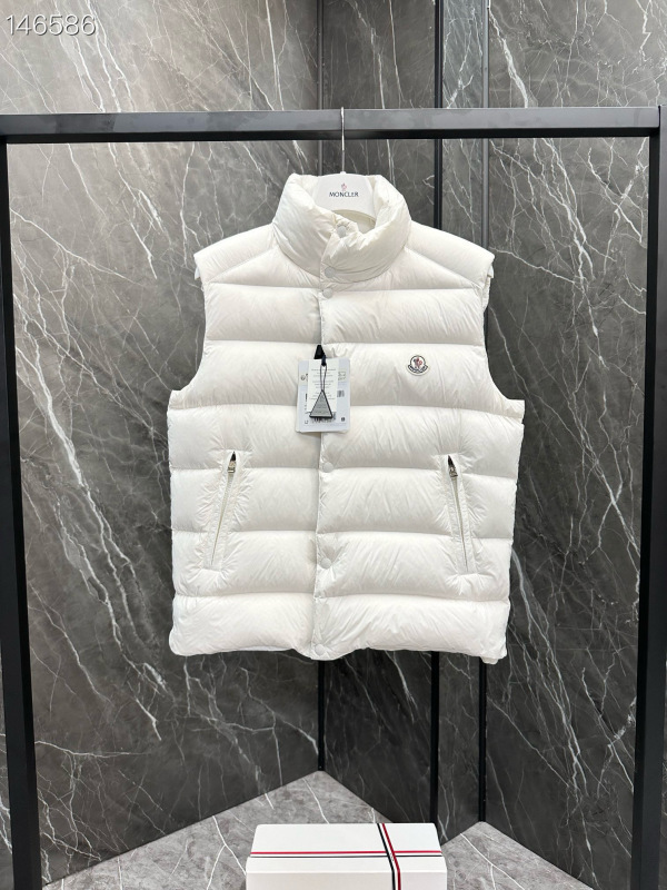 Moncler sz1-6 26yr15