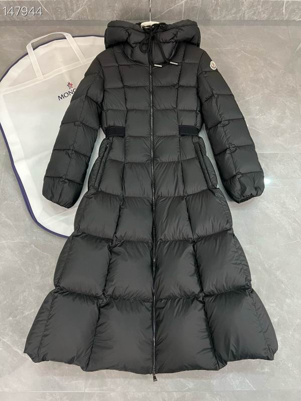 Moncler sz1-4 26yr40