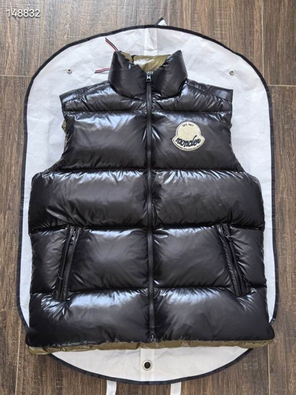 Moncler sz1-5 26yr67