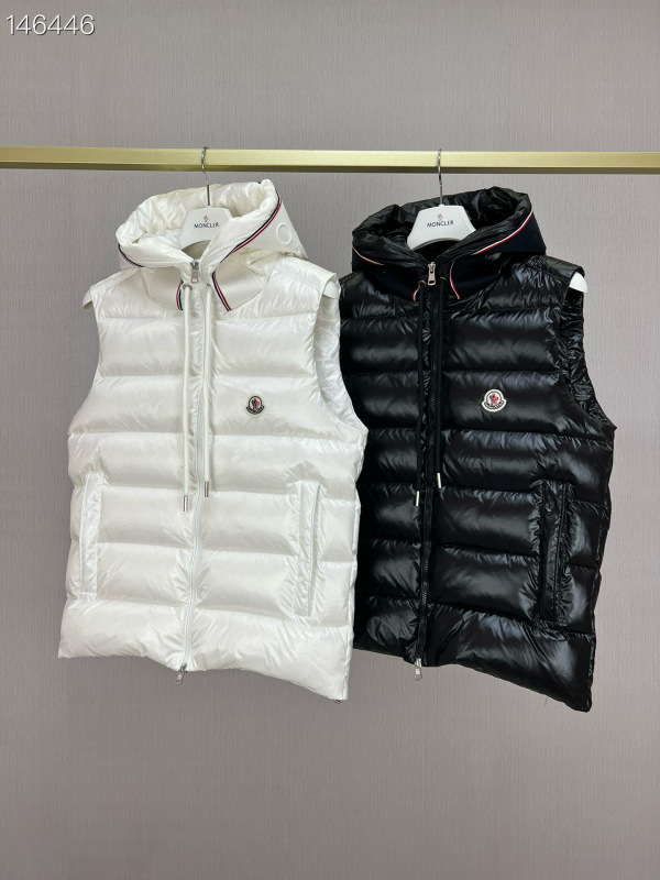 Moncler sz1-5 26yr106