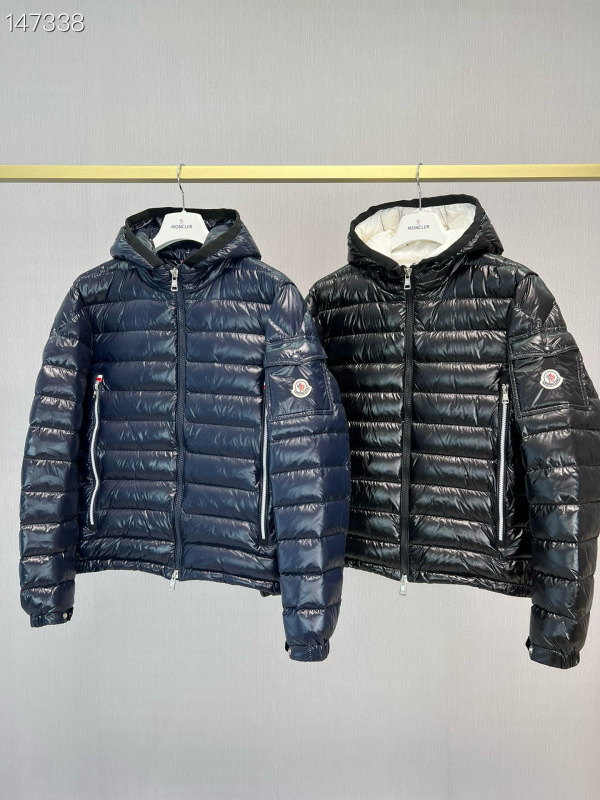 Moncler sz1-5 26yr114