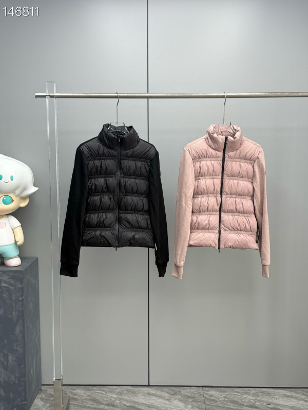 Moncler S-XL 26yr166