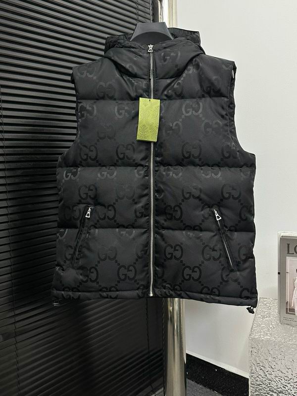 Gucci sz42-50 xetr35