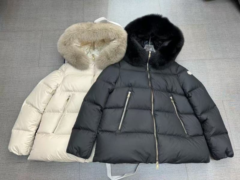 Moncler sz1-4 8qx49