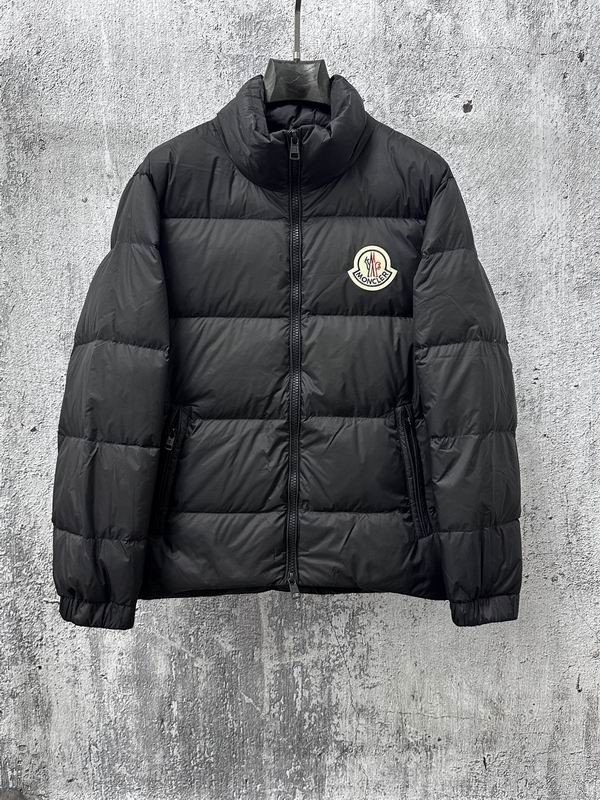 Moncler sz1-5 xetr133