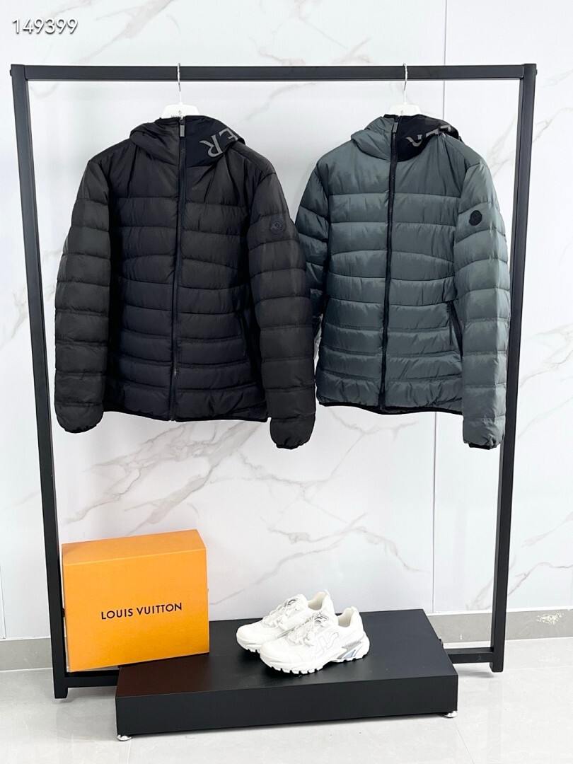 Moncler sz1-5 26yr473