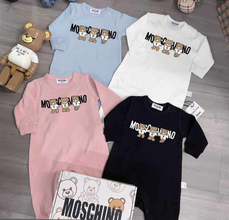 Moschino sz59 66 73 80 85 90 126